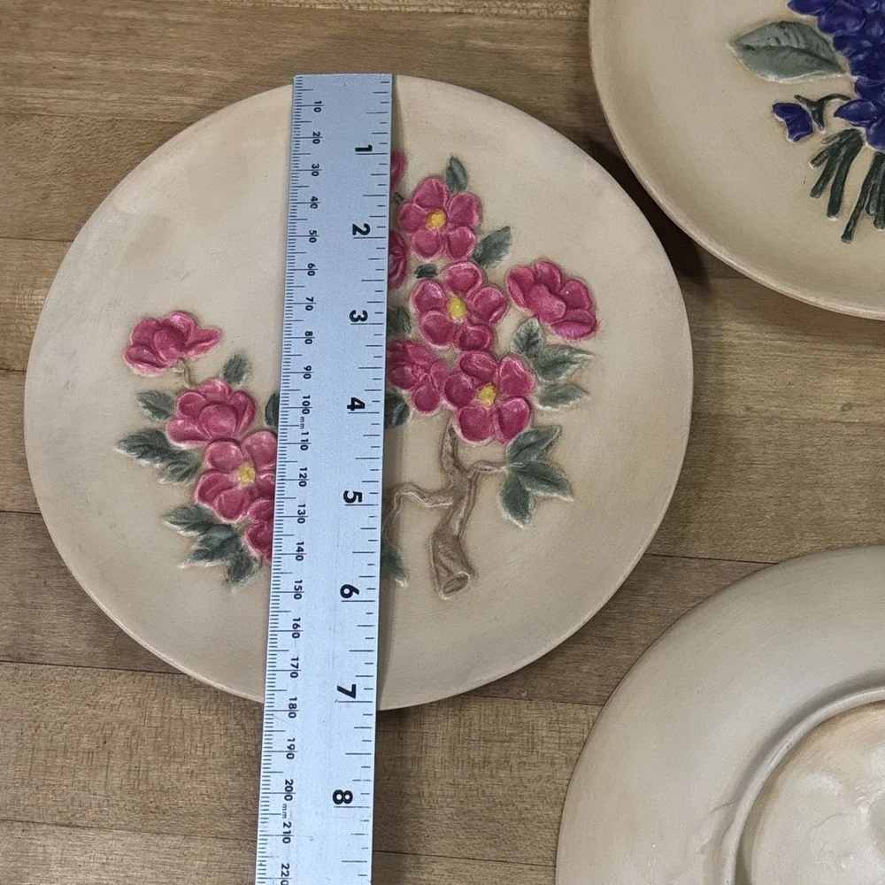Vintage 1970s Set 4 Ceramic Floral Relief Plates 3D Hand Painted Cottage Decor